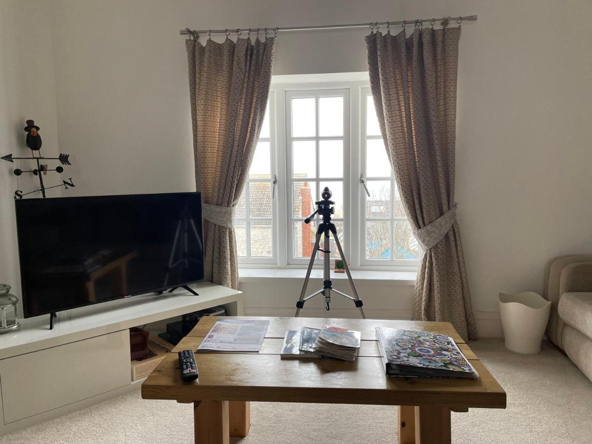 Seaview With Oodles Of Charm Sleeps 4 Portland