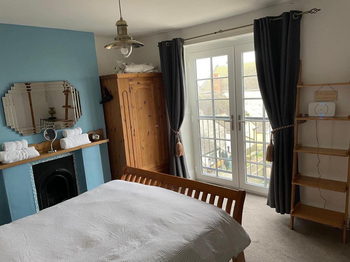 Seaview With Oodles Of Charm Sleeps 4 Portland